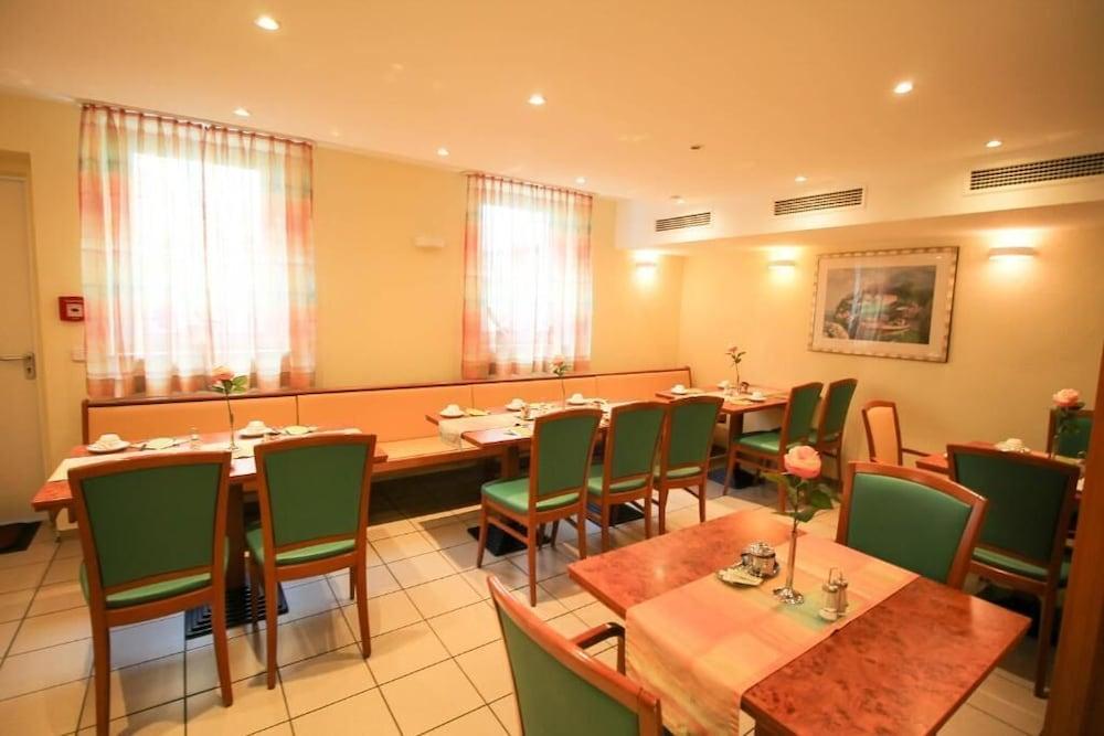 Hotel Miramar Am Römer
