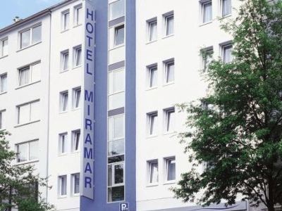 Hotel Miramar Am Römer 3*